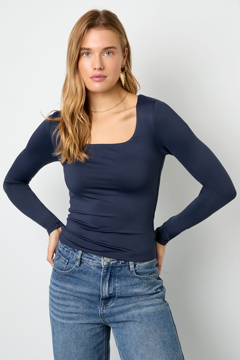 Nylon Long sleeve top