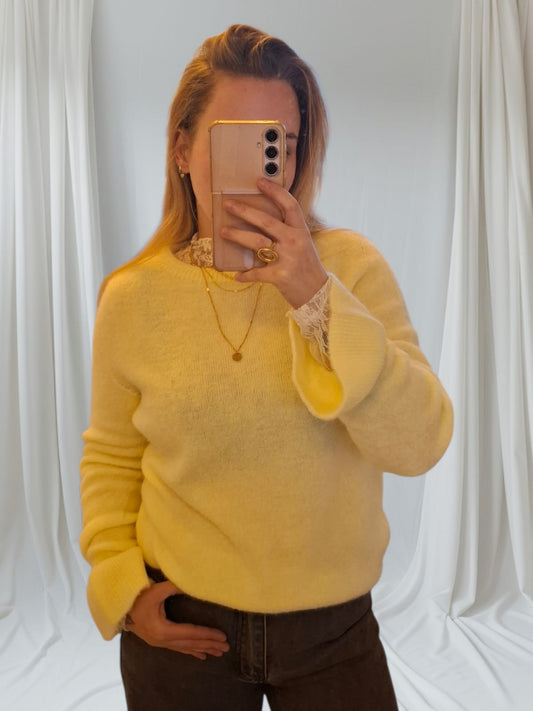 Soft ruffle trui - Geel
