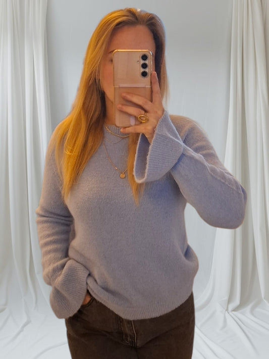 Soft Ruffle trui - Licht blauw