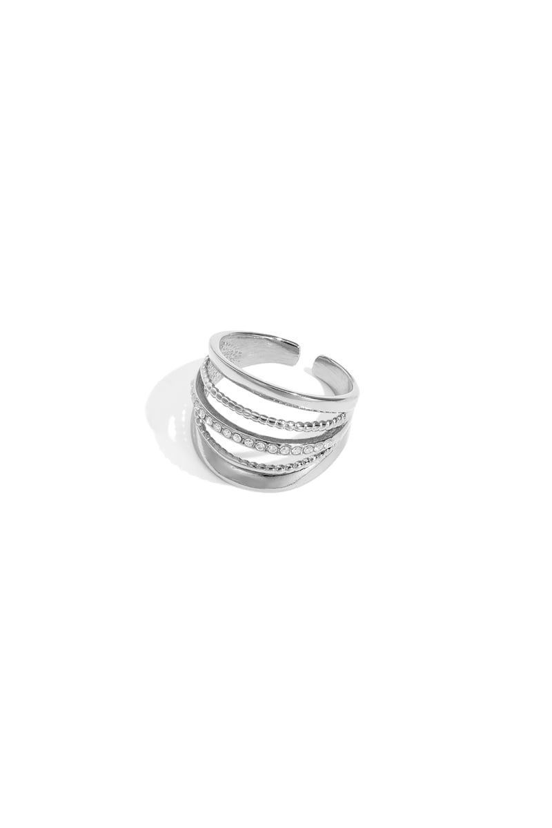 Statement Ring lines